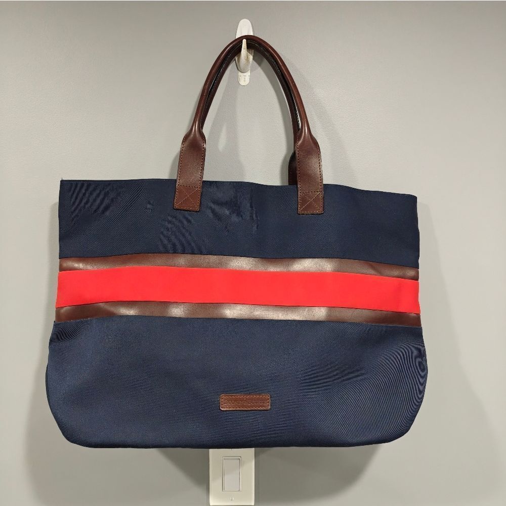 🐢 Dooney & Bourke Brooklawn XL Tote Weekender Bag Great Condition!